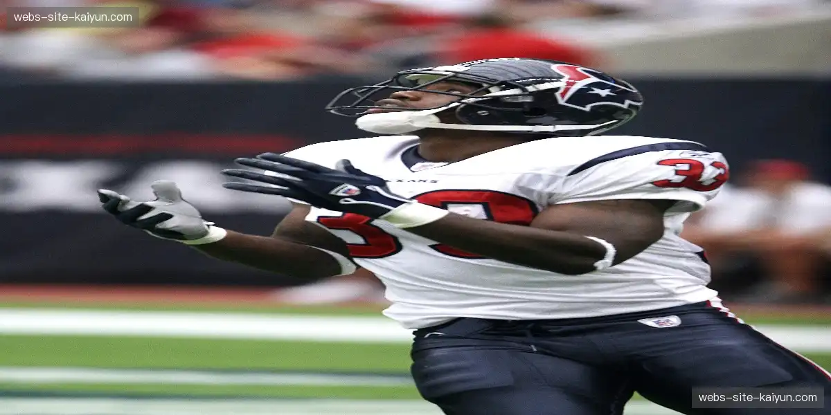 👟 潮酷球迷装备上线,每一件都是态度宣言!✨